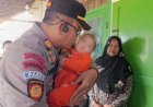Polisi-Gerak-Cepat-Selamatkan-Bayi-yang-Ditemukan-Warga-di-Diwek-Jombang
