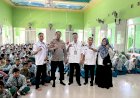 Kapolsek-Sukodono-Beri-Edukasi-Tertib-Lalu-Lintas-dan-Bijak-Bermedia-Sosial-kepada-Pelajar-SMPN-1-Sukodono