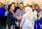 Kapolri-Tinjau-Bazar-Kreasi-Bhayangkari-Nusantara-2025,-Dorong-Pertumbuhan-UMKM