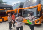 Polres-Malang-Cek-Kelayakan-Bus-Pariwisata-Jelang-Nataru