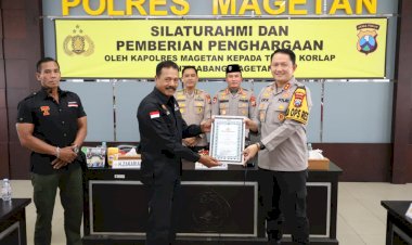 Polres-Magetan-Beri-Penghargaan-untuk-13-Korlap-PSHT-atas-Dedikasi-Jaga-Kamtibmas