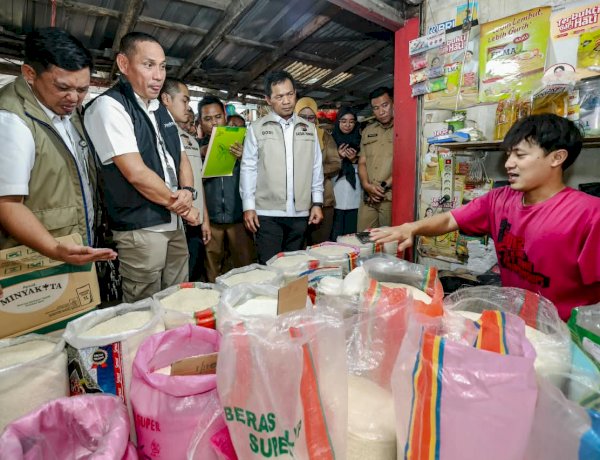 Satgas Pangan Polda Jatim Sidak Pasar Pucang, Usut Beras Premium di Atas HET