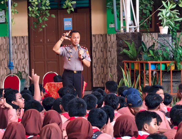Polresta Sidoarjo Ajak Pelajar Giat Belajar untuk Cegah Radikalisme dan Bullying