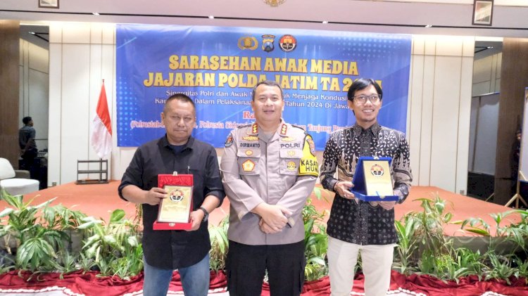 Bidhumas Polda Jatim Gelar Sarasehan Bersama Awak Media Perkuat Kemitraan Wujudkan Pilkada Damai