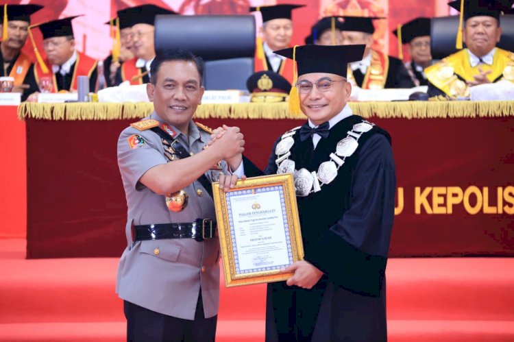 Lahirkan Pemimpin Polri Masa Depan, STIK Wisuda 289 Lulusan S1, S2, dan Doktor Ilmu Kepolisian